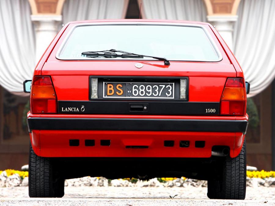  Lancia Delta 1979 года  (фото 30 из 35)